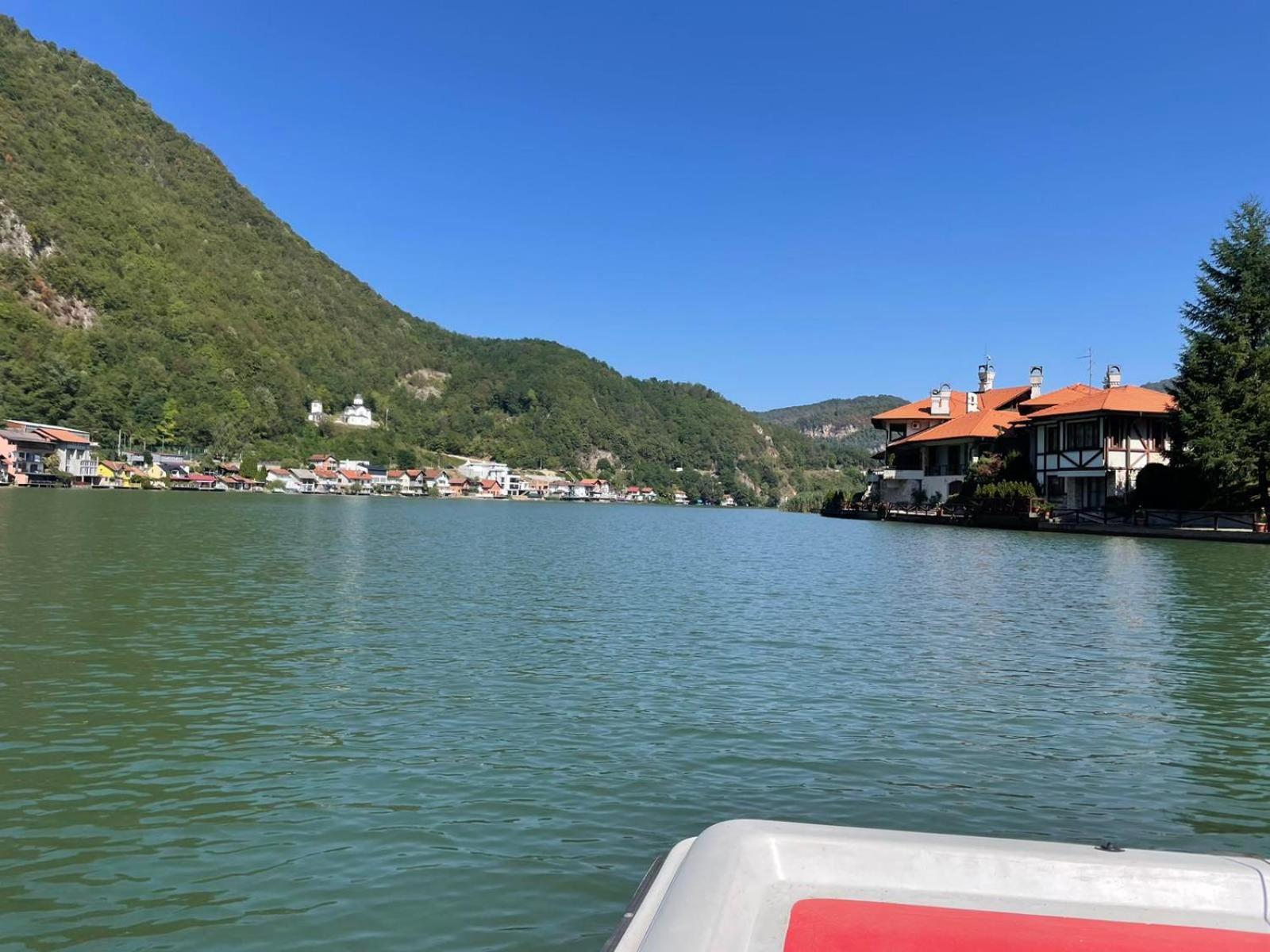 Vila Oaza - Zvornicko Jezero Zvornik Dış mekan fotoğraf